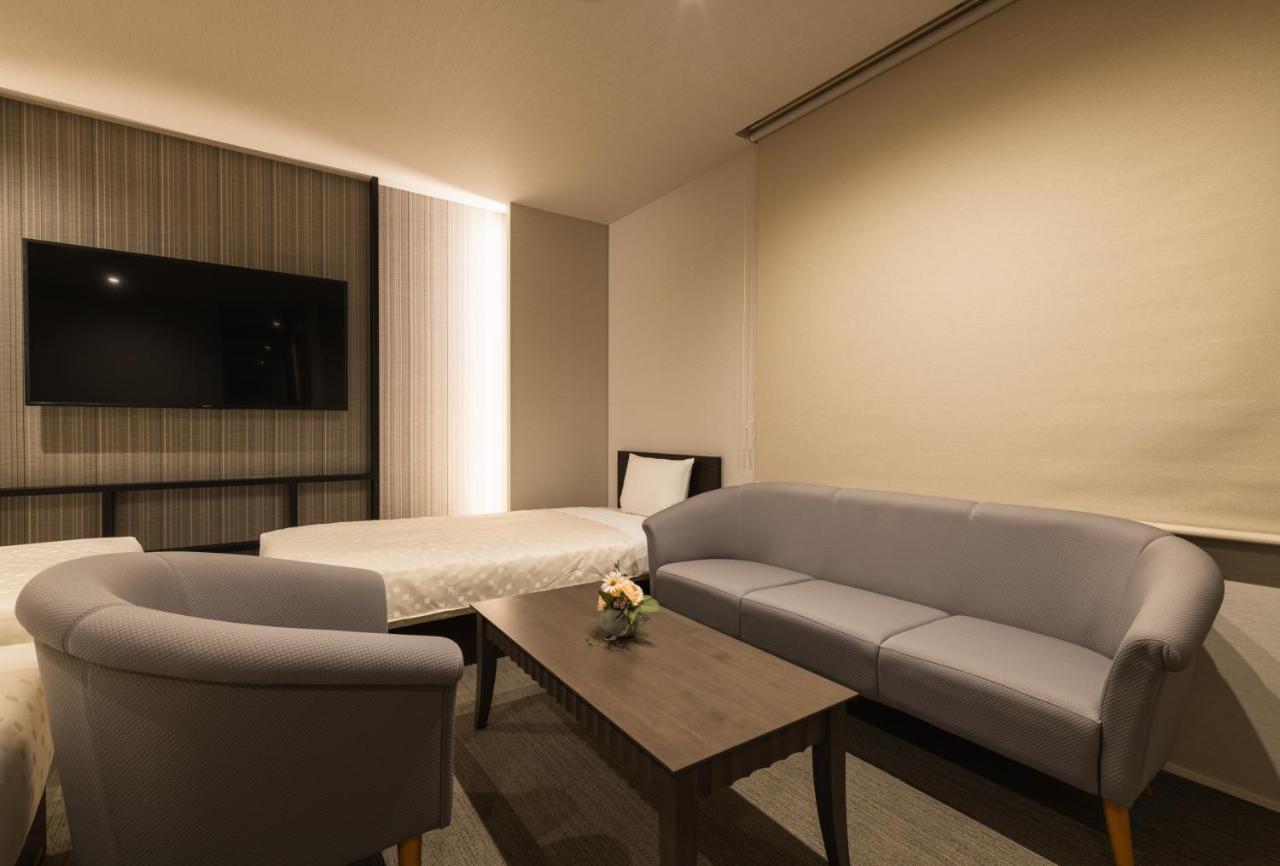 Grand Base Hakata Naraya Hotel Fukuoka  Buitenkant foto